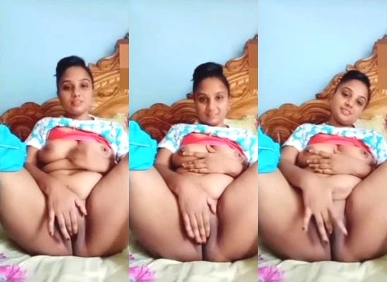 Horny Desi Girl Fingering Viral Video